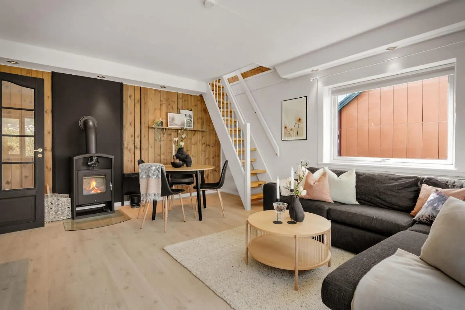 Roomsly Apartments - View & Comfort In One Spot 베르겐 0*,