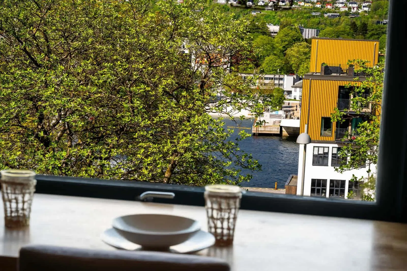 Roomsly Apartments - View & Comfort In One Spot 베르겐